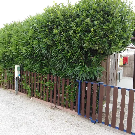 Le Pavillon בקתה סיג'אן