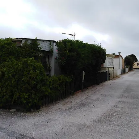 Le Pavillon * סיג'אן