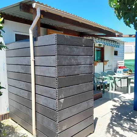 Le Pavillon *